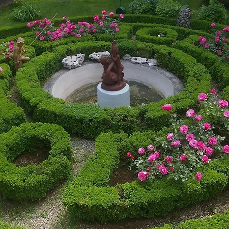 Albori Couette-café